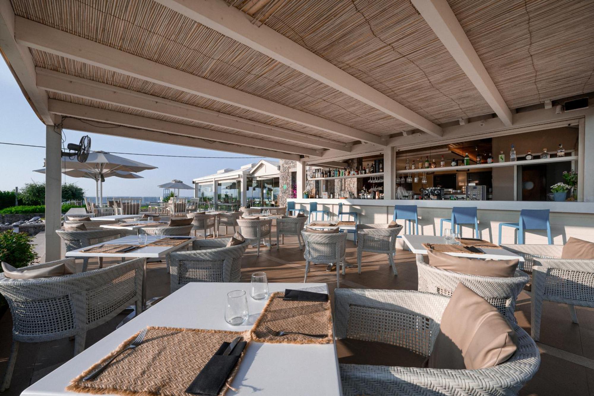 Restia (Adults Only) Hotel Almiros Beach Exterior photo