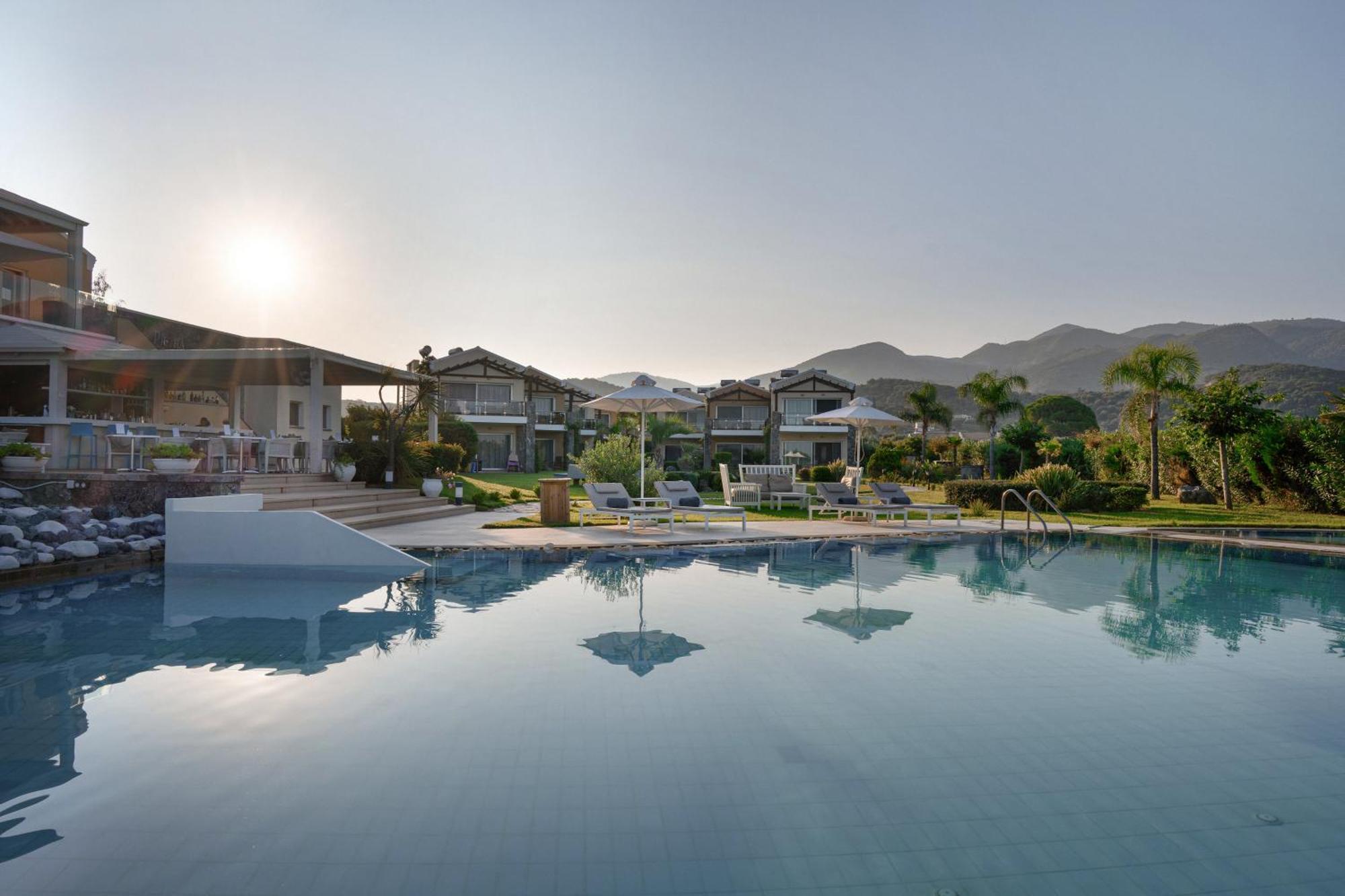 Restia (Adults Only) Hotel Almiros Beach Exterior photo