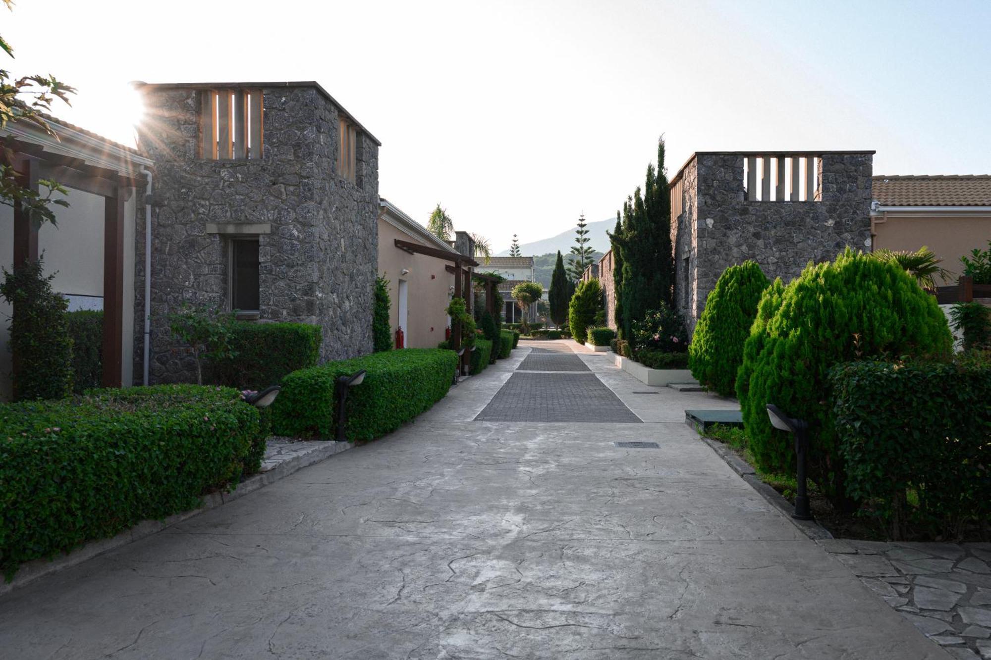 Restia (Adults Only) Hotel Almiros Beach Exterior photo