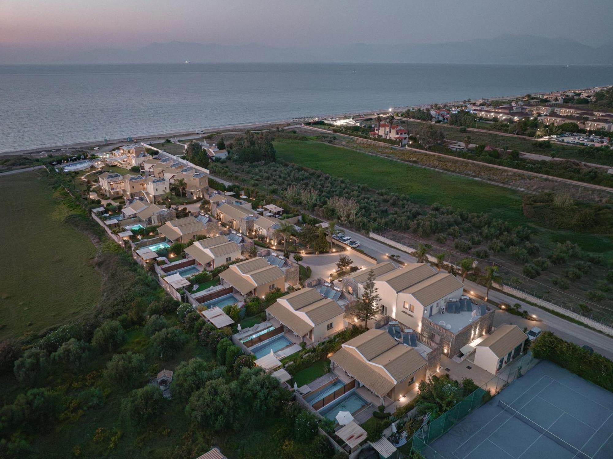Restia (Adults Only) Hotel Almiros Beach Exterior photo